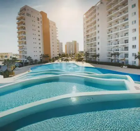 شقة Sea View Remus Family 2 Bdr *