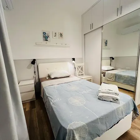 شقة Sea View Remus Family 2 Bdr