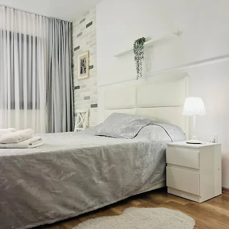 Sea View Remus Family 2 Bdr Διαμέρισμα *