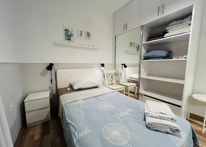 Sea View Remus Family 2 Bdr 尼科西亚